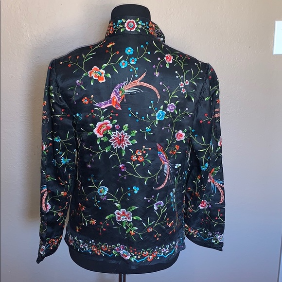 Delicate Chinese jacket - Picture 7 of 11